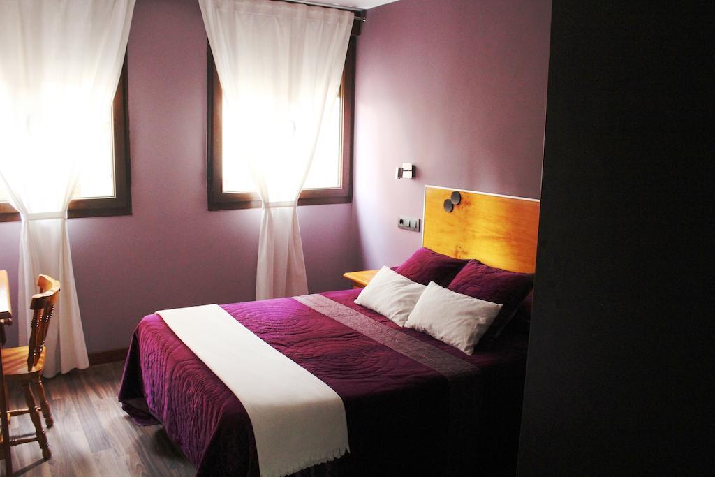 Hostal Extremeno เบคาร์ ห้อง รูปภาพ