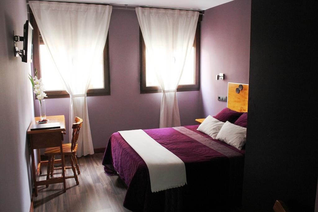 Hostal Extremeno เบคาร์ ห้อง รูปภาพ