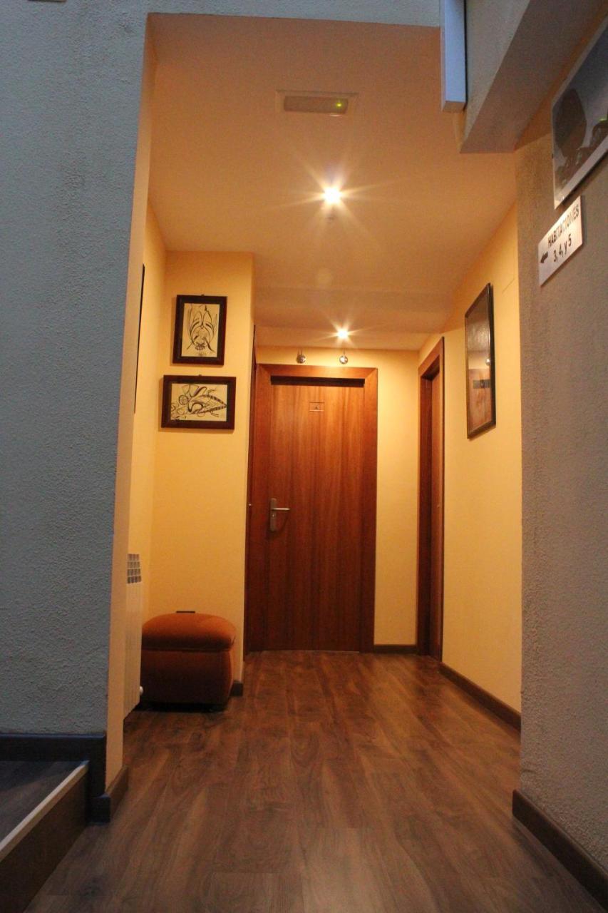 Hostal Extremeno เบคาร์ ภายนอก รูปภาพ